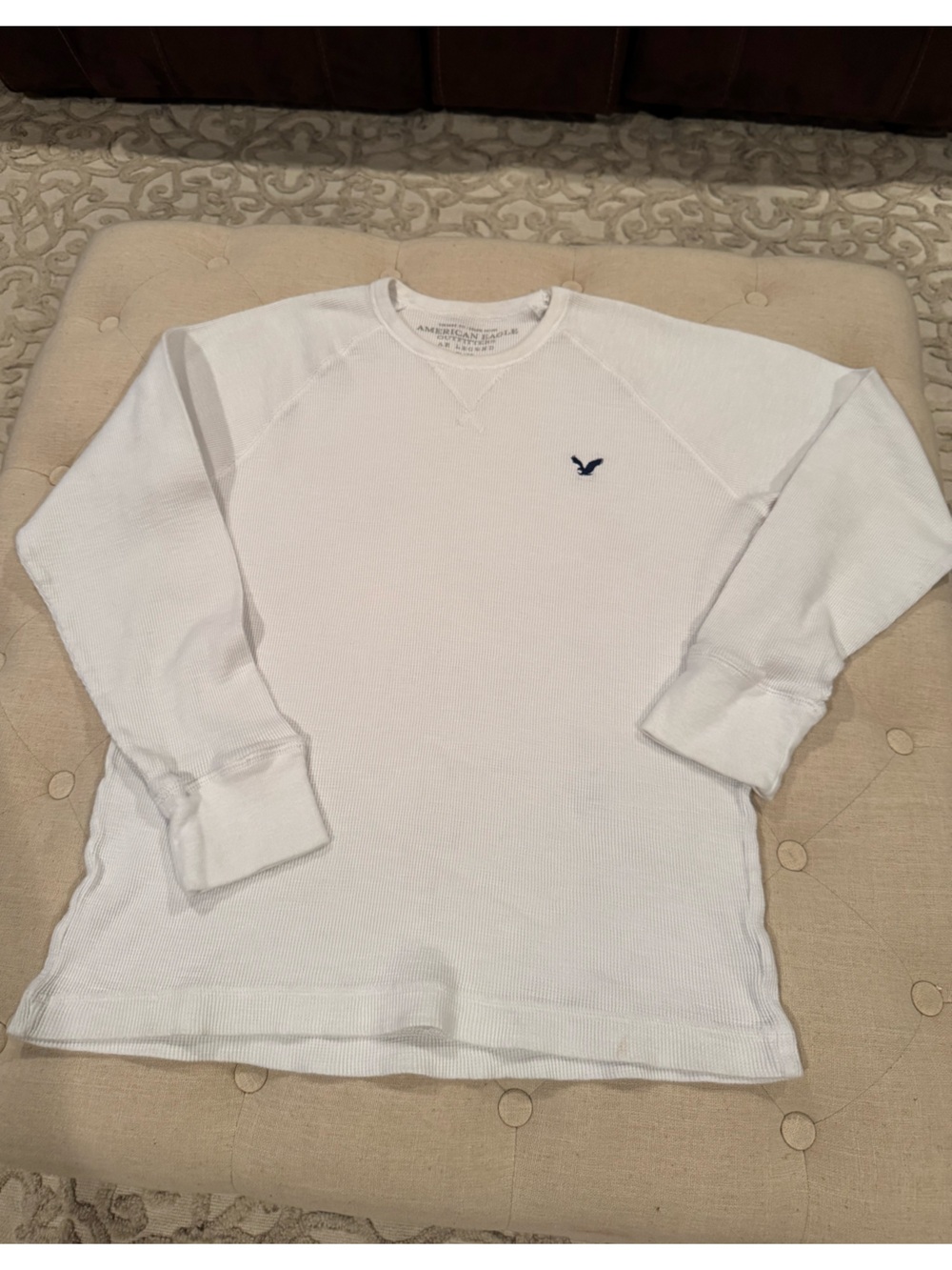 American Eagle 🦅 Outfitters White Crewneck Thermal with Navy Logo